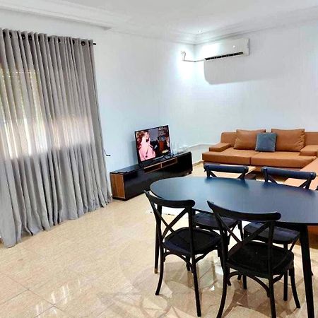 Nice Stay 2 Bedrooms Jardins De Carthage Le Kram Екстериор снимка