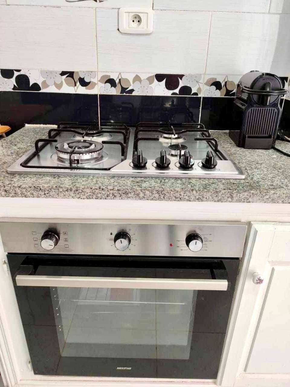 Nice Stay 2 Bedrooms Jardins De Carthage Le Kram Екстериор снимка