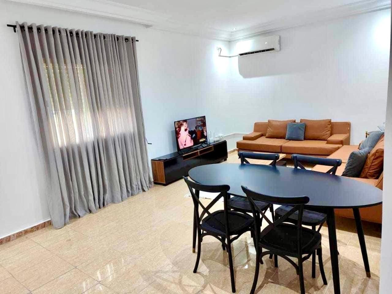 Nice Stay 2 Bedrooms Jardins De Carthage Le Kram Екстериор снимка